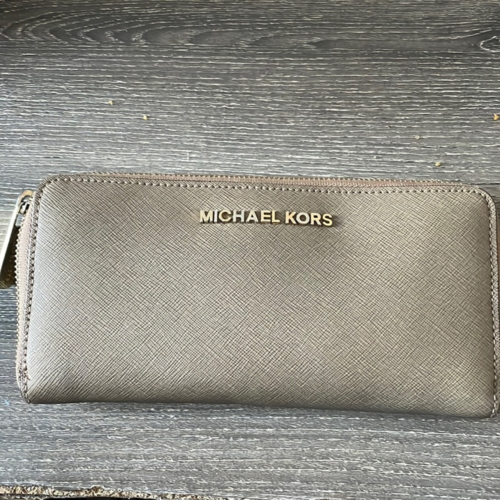 Brown Michael Kors Wallet